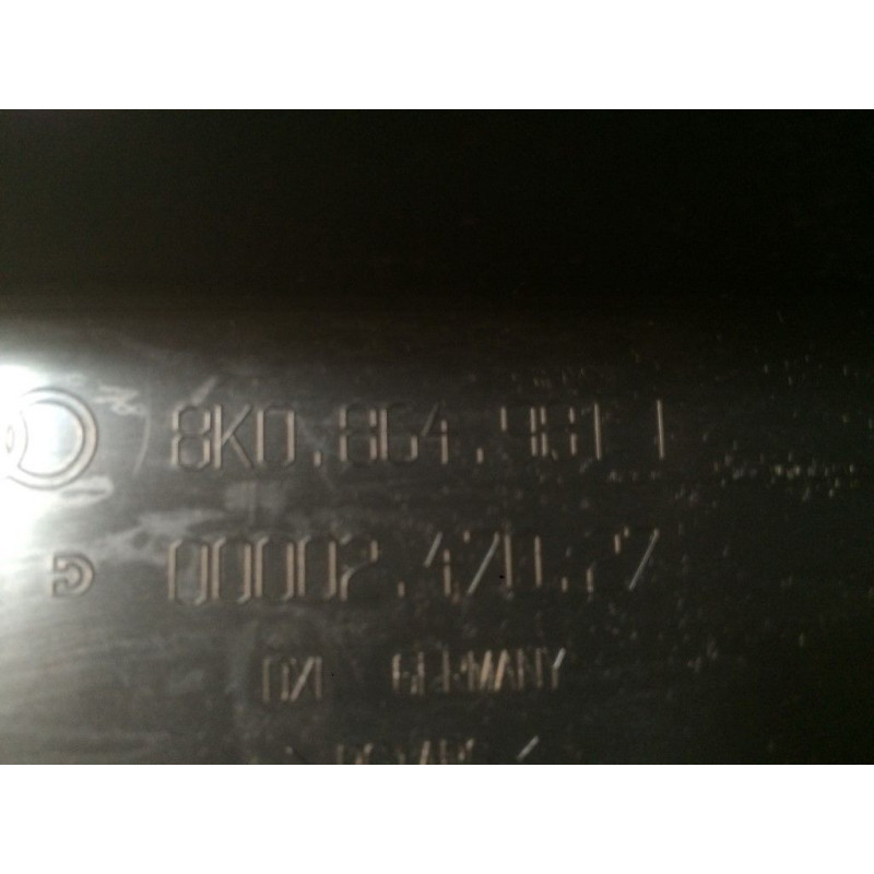 Центральная консоль Audi A4 A5 с подстаканниками VAG 8k0864981 (б/у)