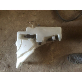 Бачок омывателя Audi A4 B8 VAG 810955453 (б/у)