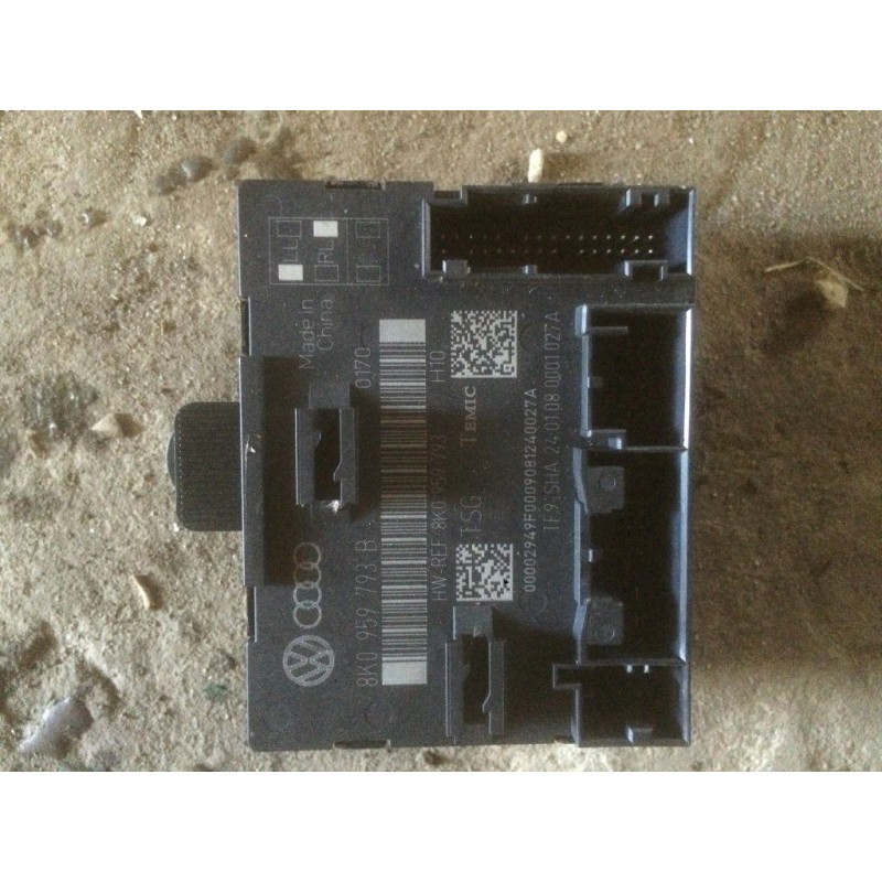 Блок управления двери Audi A4 B8 передней левой 8k0959793b (б/у)
