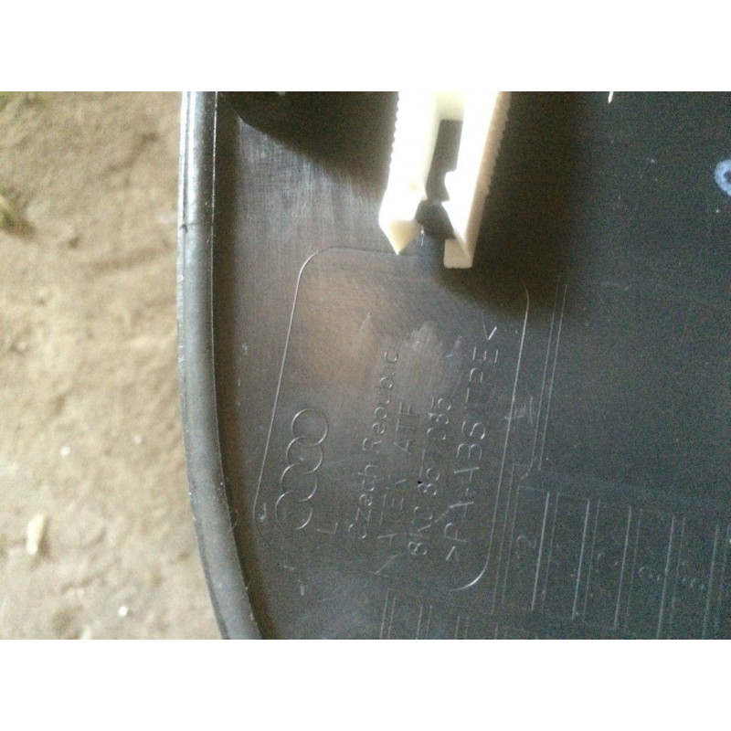 Заглушка консоли левая Audi A4 B8 седан 8k0857085 (б/у)