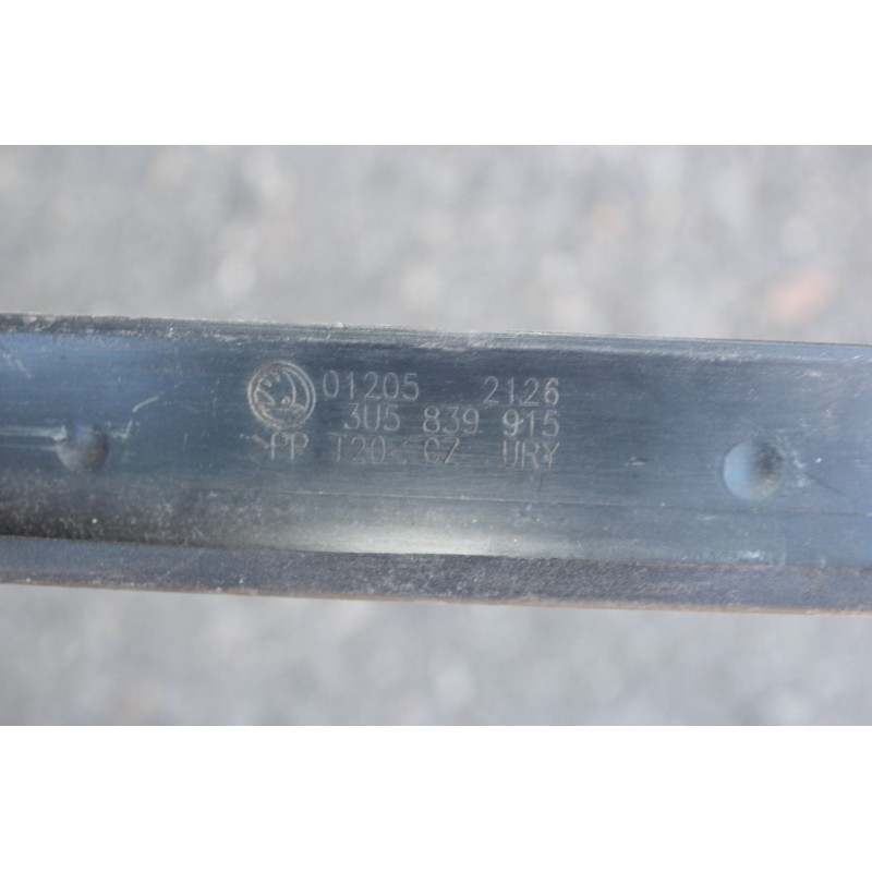 Накладка пластиковая Volkswagen Passat b5 3U5839915 (б/у)