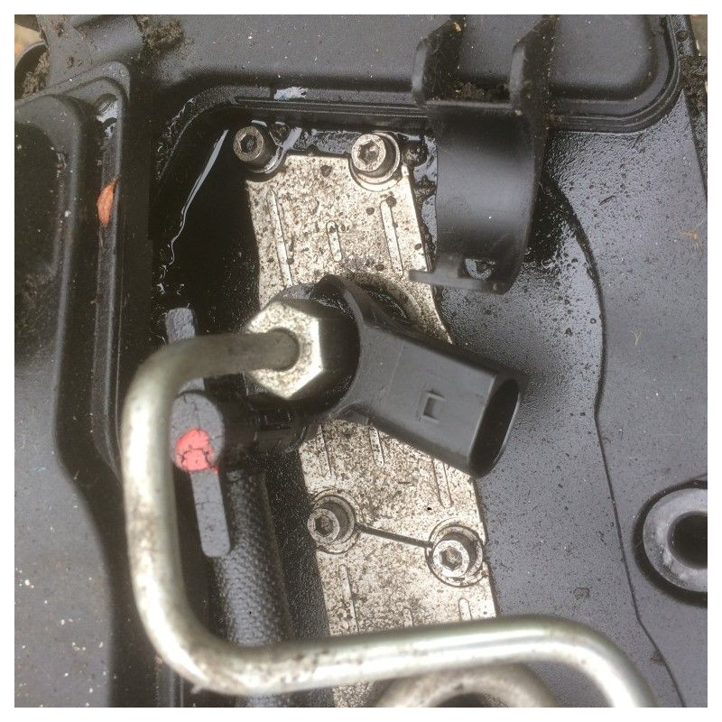 Дизельные форсунки Audi A4 B8 2.0 tdi 03l130277 (б/у)