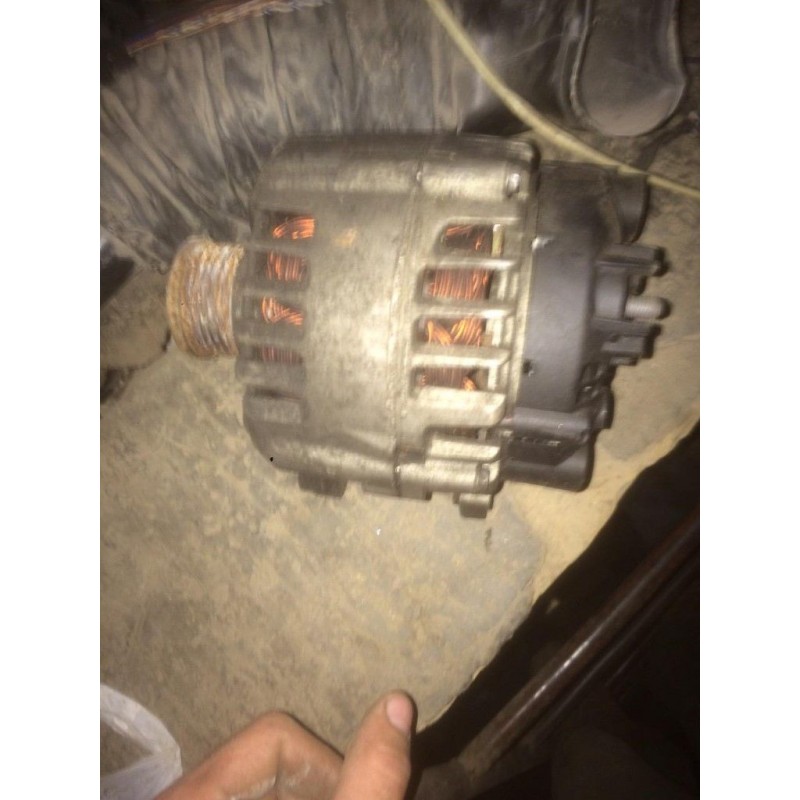 Генератор Audi A4 B8 VAG 03g903016g (б/у) рабочий
