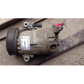 Компрессор кондиционера Nissan Qashqai 92600jd200