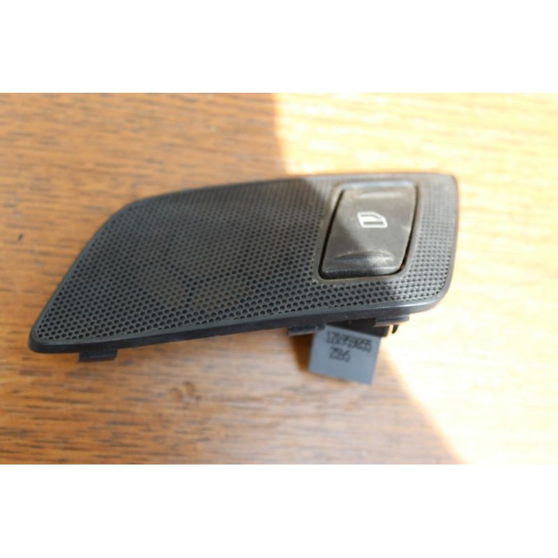 Кнопка электростеклоподъемника 1z0959855 левая Skoda A5