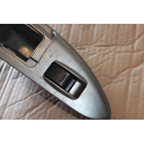 Кнопка стеклоподъемника Toyota Prado 120