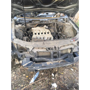 Двигатель б/у AXZ для Passat b6 3.2