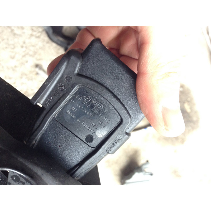Замок ремня безопасности 8k0857739b Audi A4B8 в разборке, цена