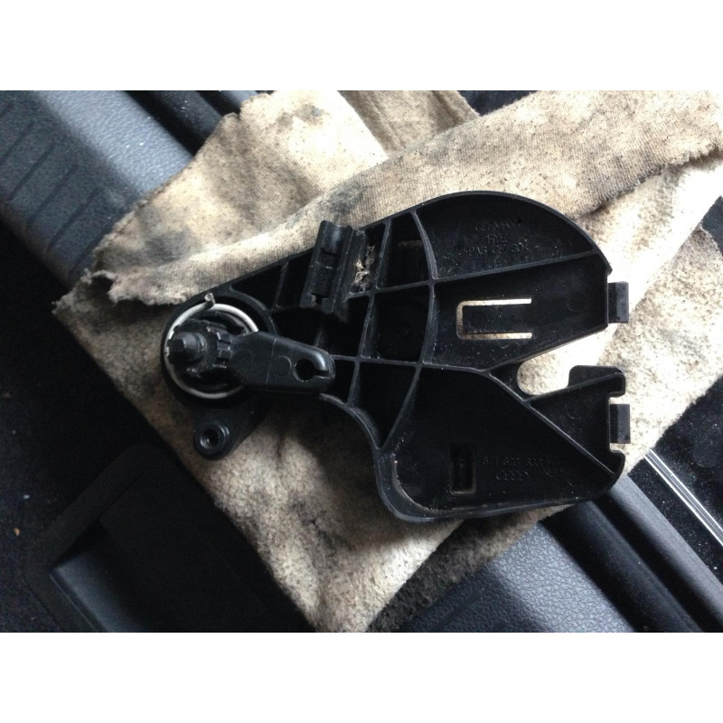 Ручка капота Audi A4 B8 8t1823633 купить бу