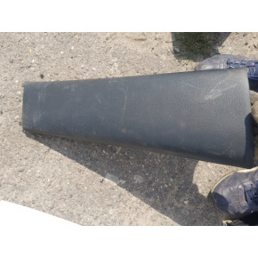 Накладка стойки центральной правая 1u4867298