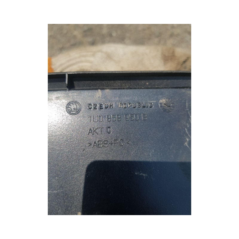 1u0858950b на Skoda Octavia Tour, купить в разборке, цена