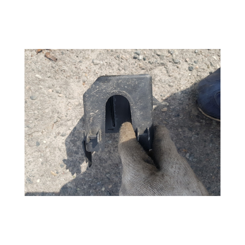 Корпус блока предохранителей, реле 1j0941393