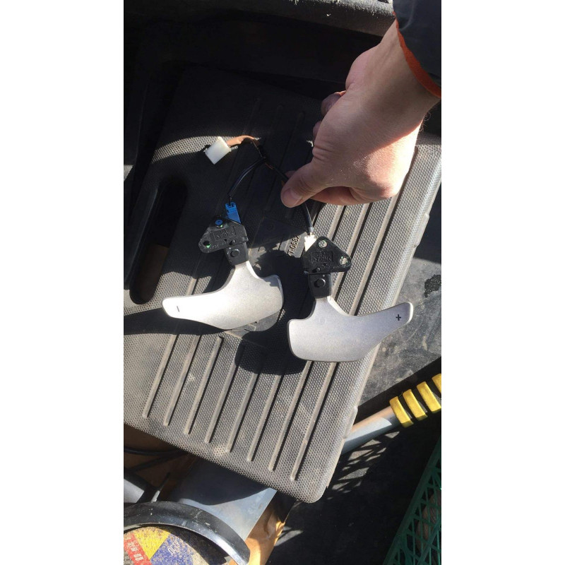 Переключатели скоростей подрулевые (лепестки) Toyota Corolla 150 с роботизированной мкпп кпп, состоянии б/у