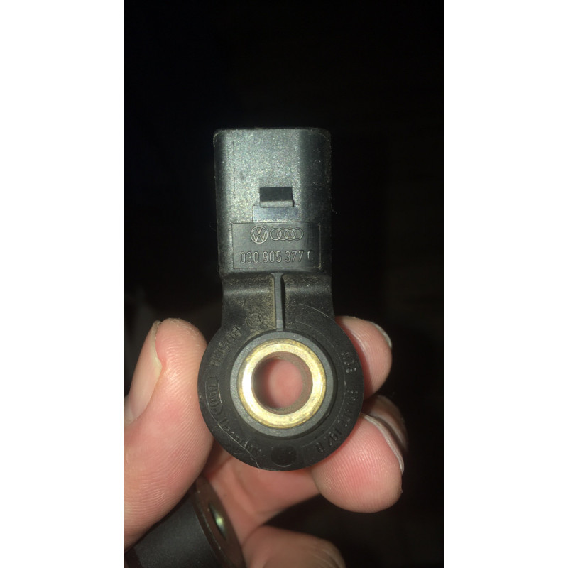 Датчик детонації Skoda A5, Volkswagen, Audi стан б/в, номер VAG 030905377c