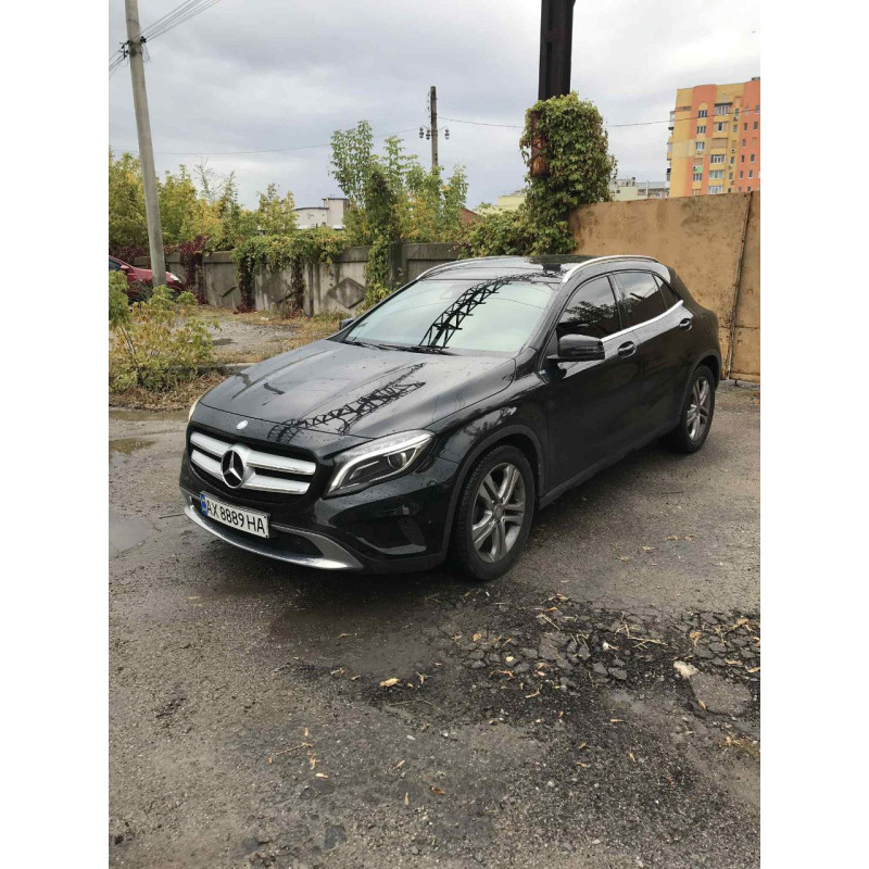 Mercedes GLA 4matic 2.2 дизель, чорний колір, у повній комплектації в продажу