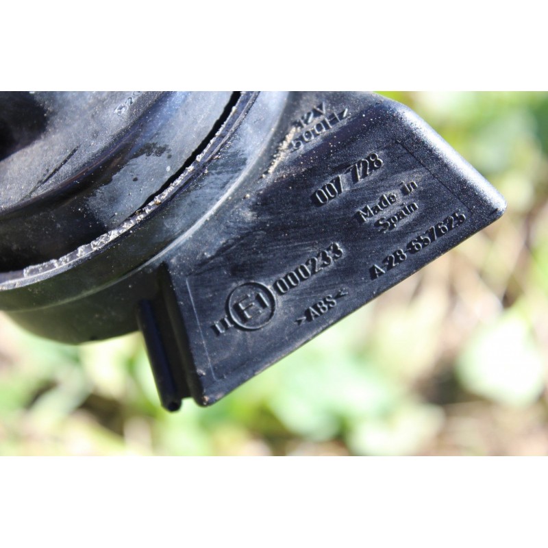 Клаксон HELLA 007 728 Audi a4