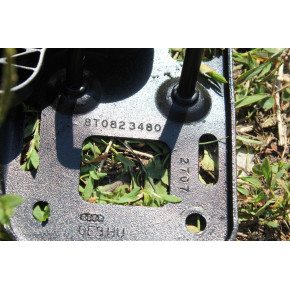 (б/у) Замок капота audi a4 8t0823480