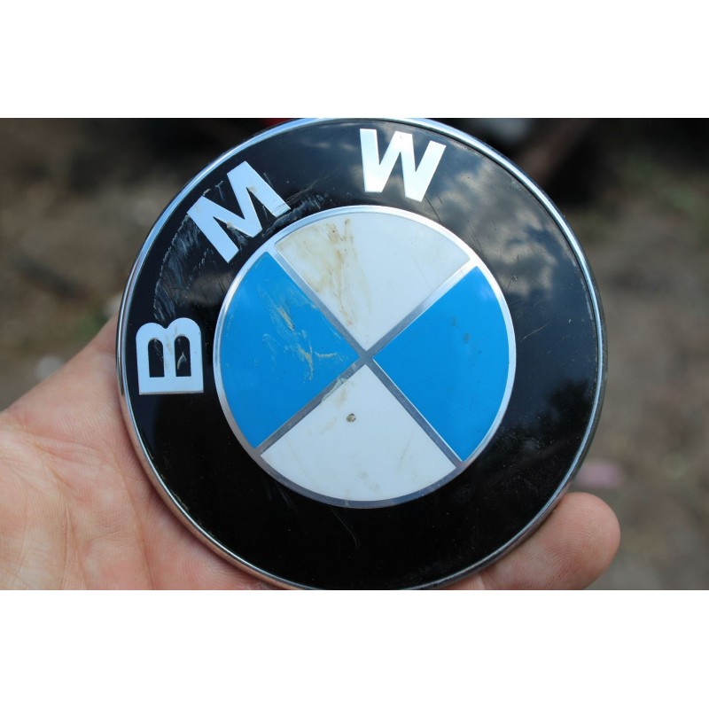 Значок на капот bmw (б/у)