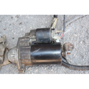 Стартер bosch (б/у) 06B911023 VW Skoda 1990-2008