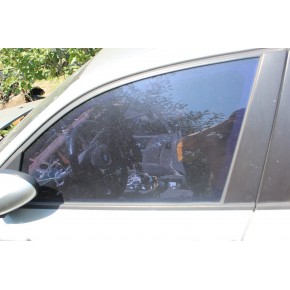 Стекло передней левой двери BMW e87 2007 года (б/у)