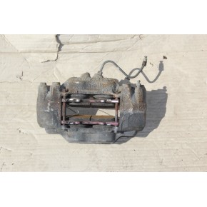 Передний тормозной суппорт Toyota Prado 120 2.7 2002-2004 (б/у)