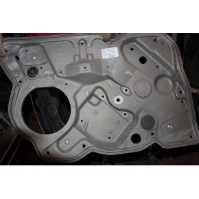 Пластина двери передней Skoda Octavia A5 1z1837655b (б/у) 