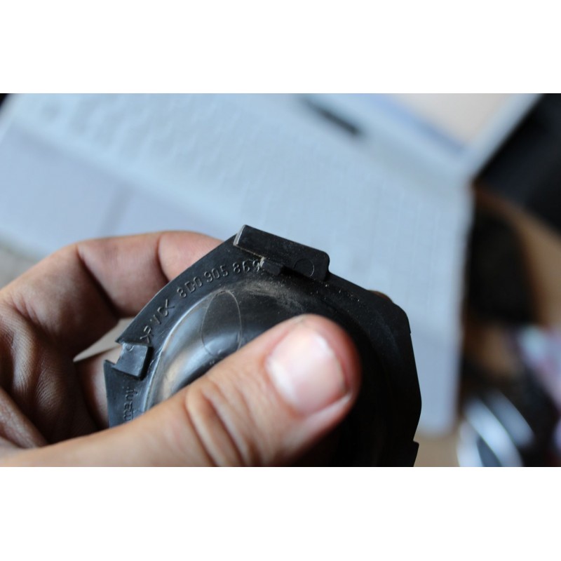 Кольцо уплотнительное замка зажигания VAG 8d0905869 VW passat b5 2001-05 (б/у)