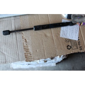 Купить амортизатор крышки багажника Volkswagen Passat b5 3b5827550g (б/у)