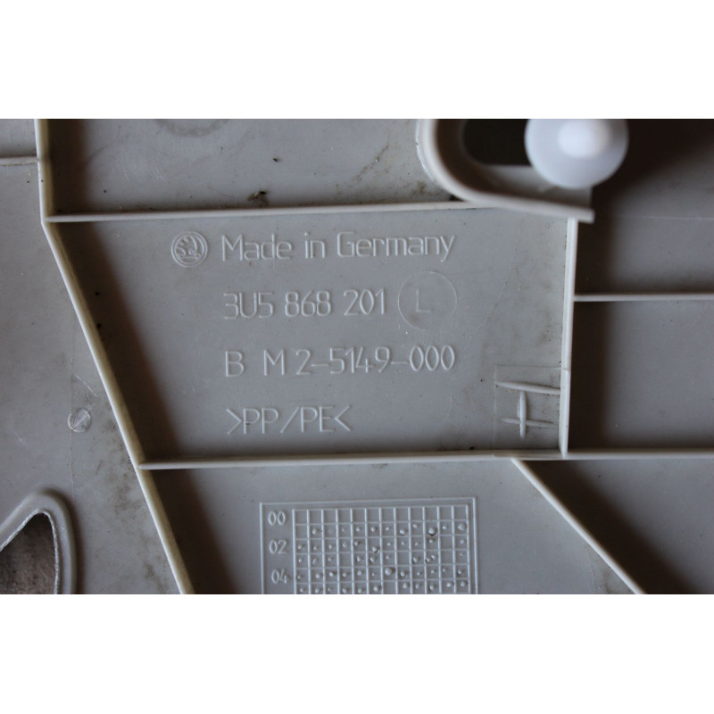 Обшивка салона Volkswagen Passat b5 2005 левая сторона 3u5 868 201 (б/у)
