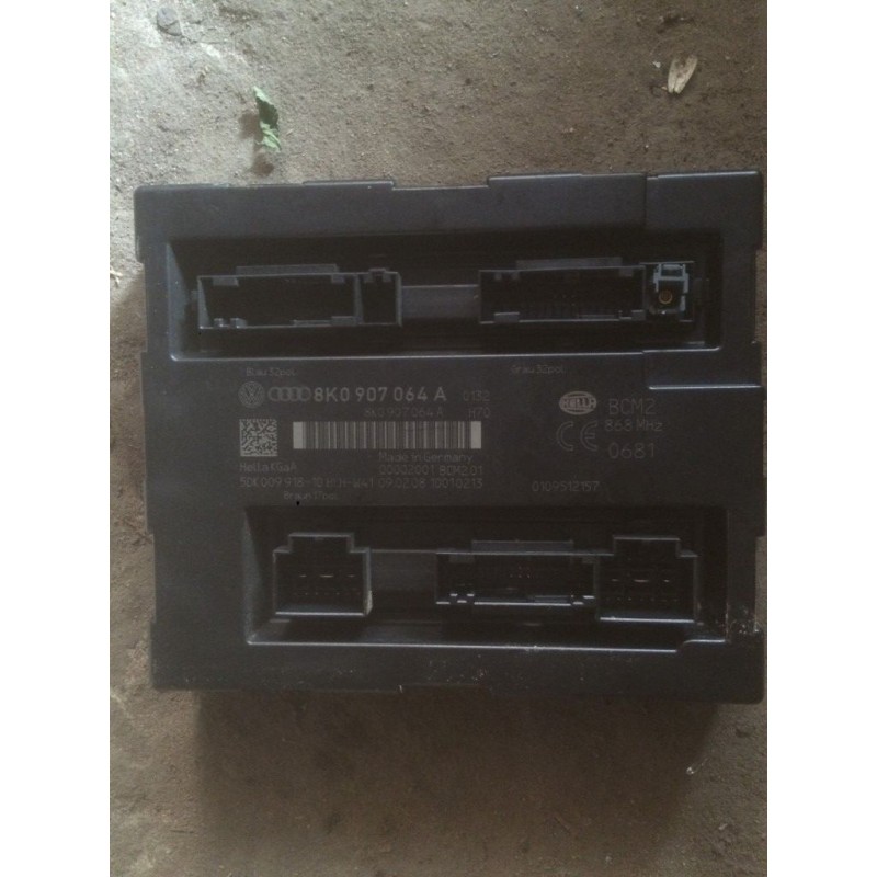 Блок комфорта Ауди А4 Б8 седан 8k0907064A (б/у)