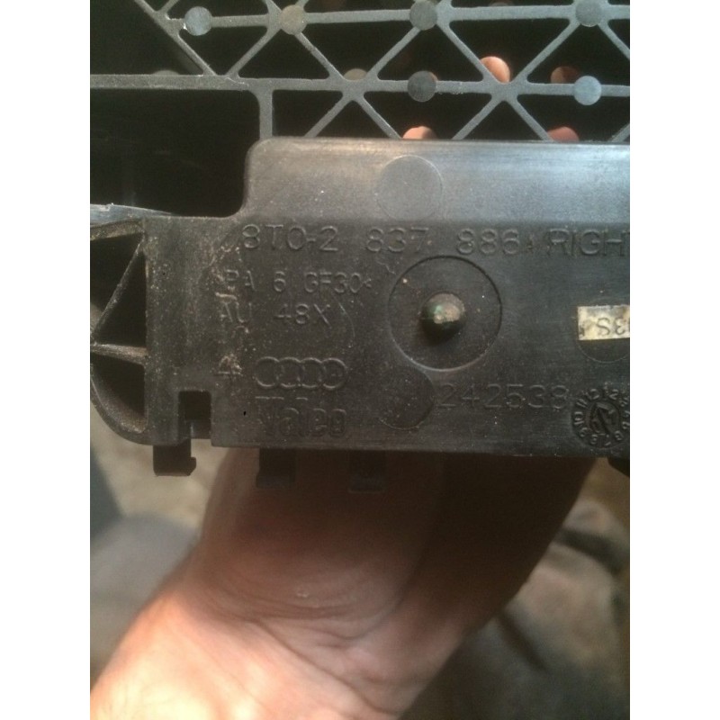 Ручка двери Audi A4/b8 8t0837886 наружная правая (б/у)