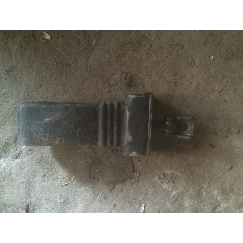 Ограничитель двери Audi A4 передней левой 8K0839249D (б/у)