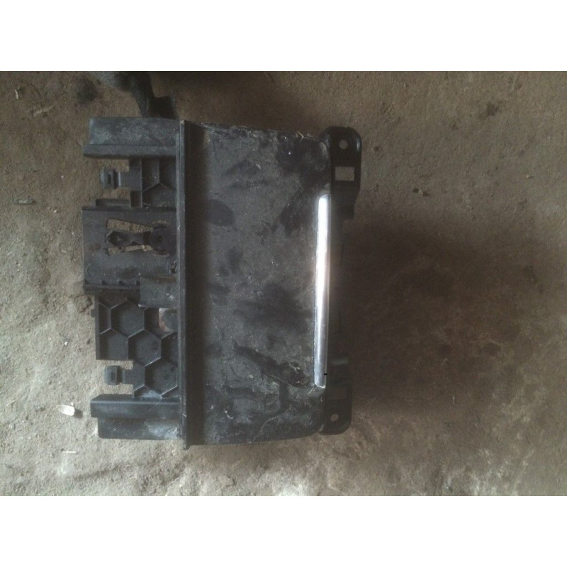 Пепельница Audi A4 B8 в сборе VAG 8k0857951 (б/у)
